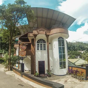 Hotel Forest, Kandy